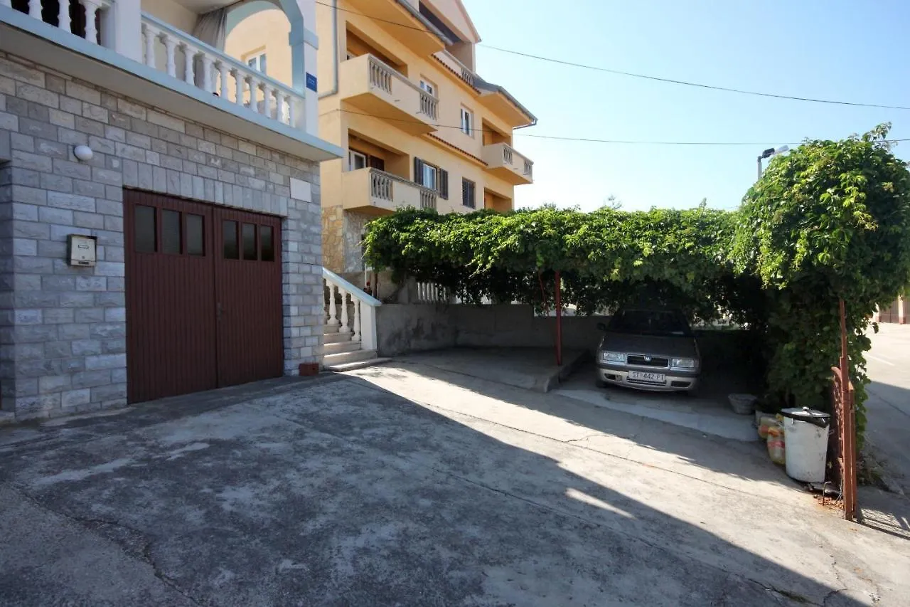 Apartments By The Sea Sali, Dugi Otok - 890 0*, Sali